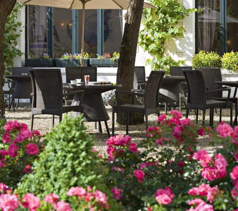 Hotel De La Poste Beaune  Restaurant photo